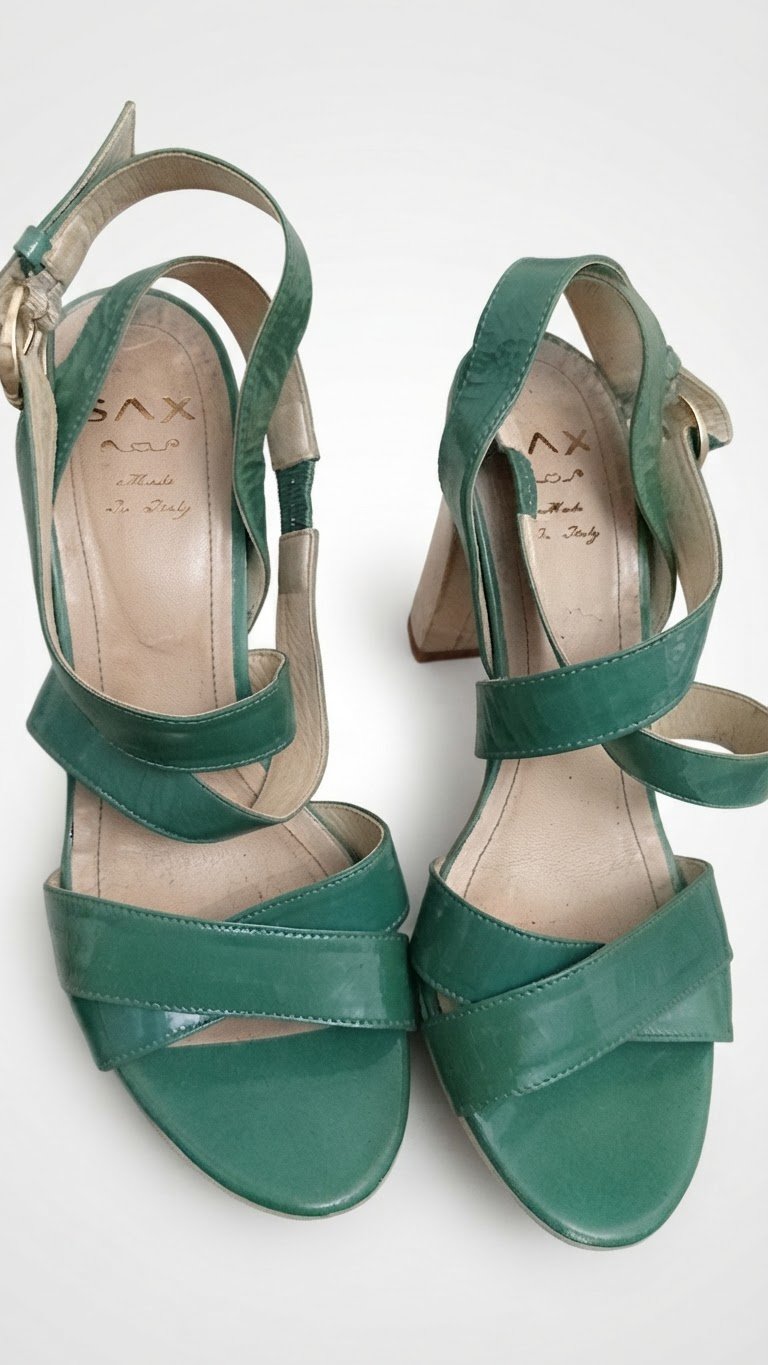Sandal 