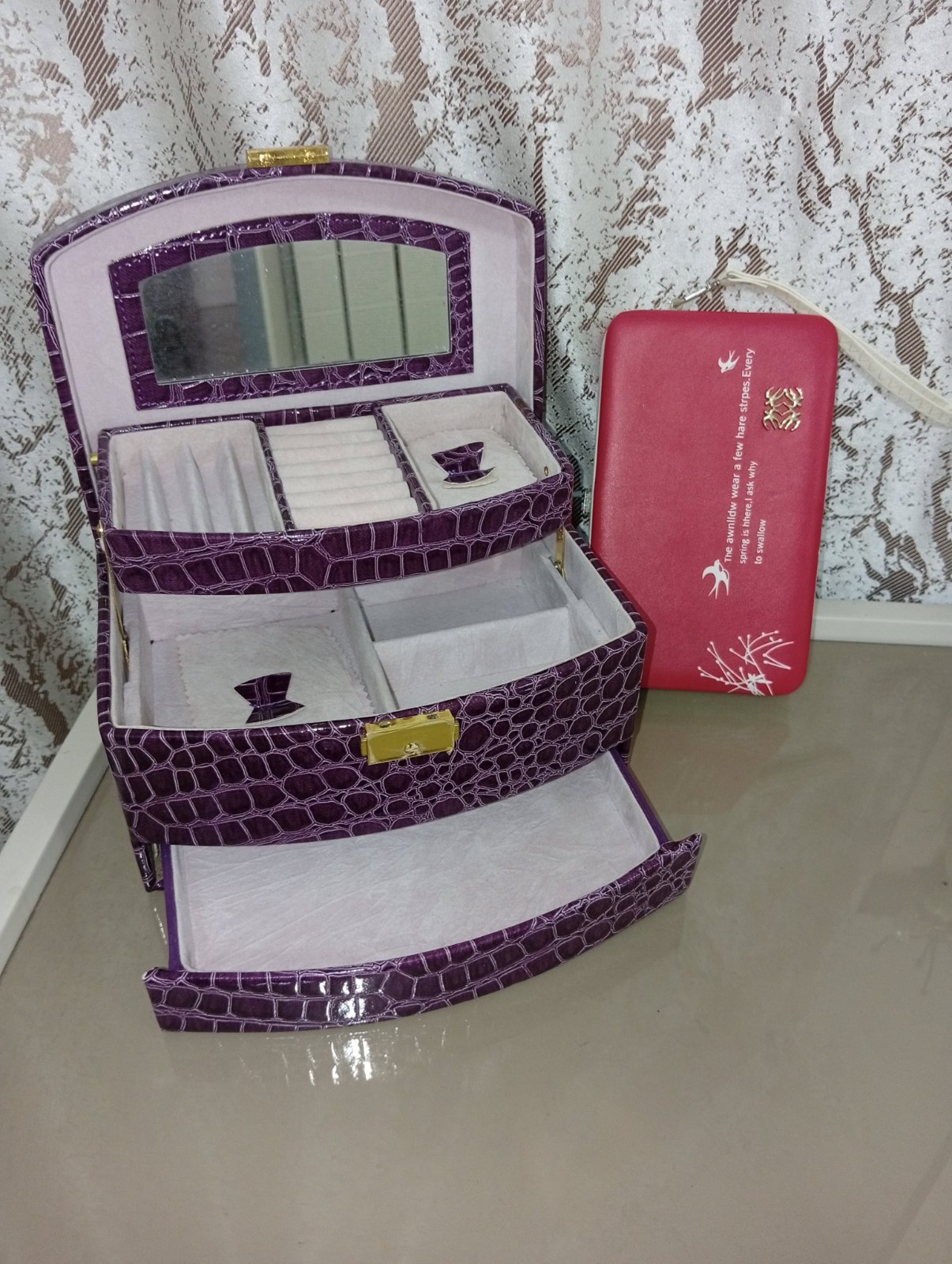 Valise accessoires + porte monnaie 