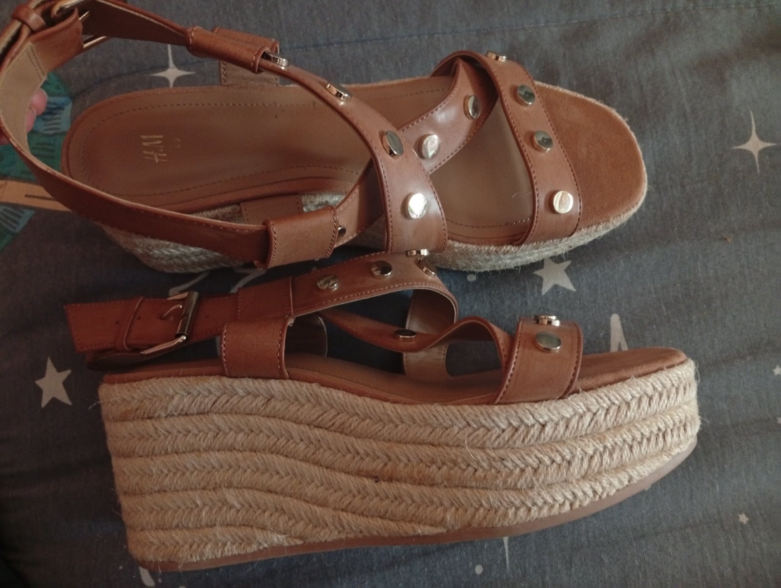 Sandales compensées 
