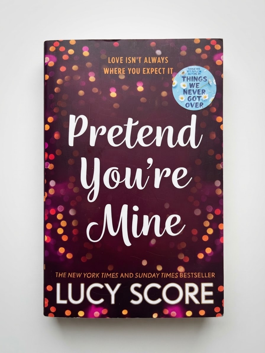 Book : Pretend you're mine