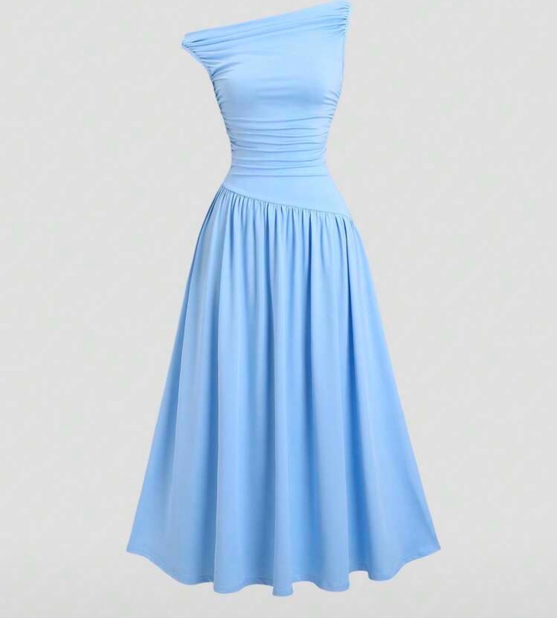 Robe. Bleu ciel