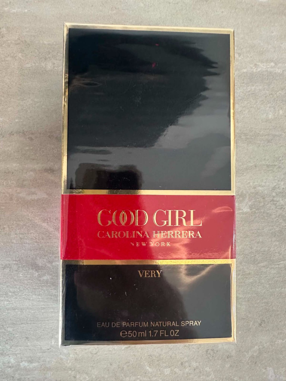Parfum Good Girl cacheté 