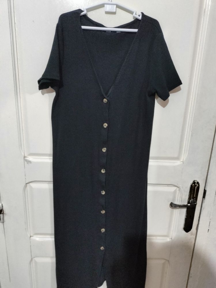 Robe avec boutons 