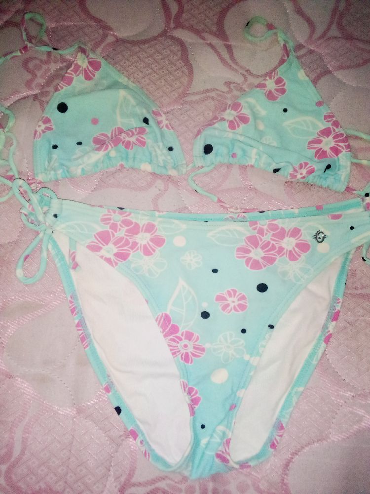 swimwear