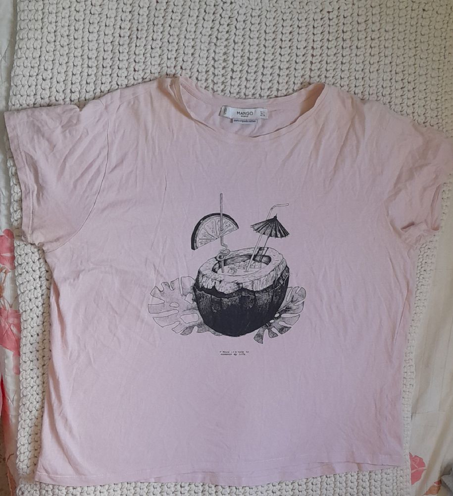 t-shirt 