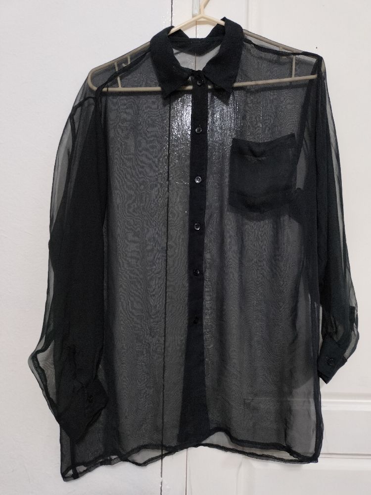 chemise transparente