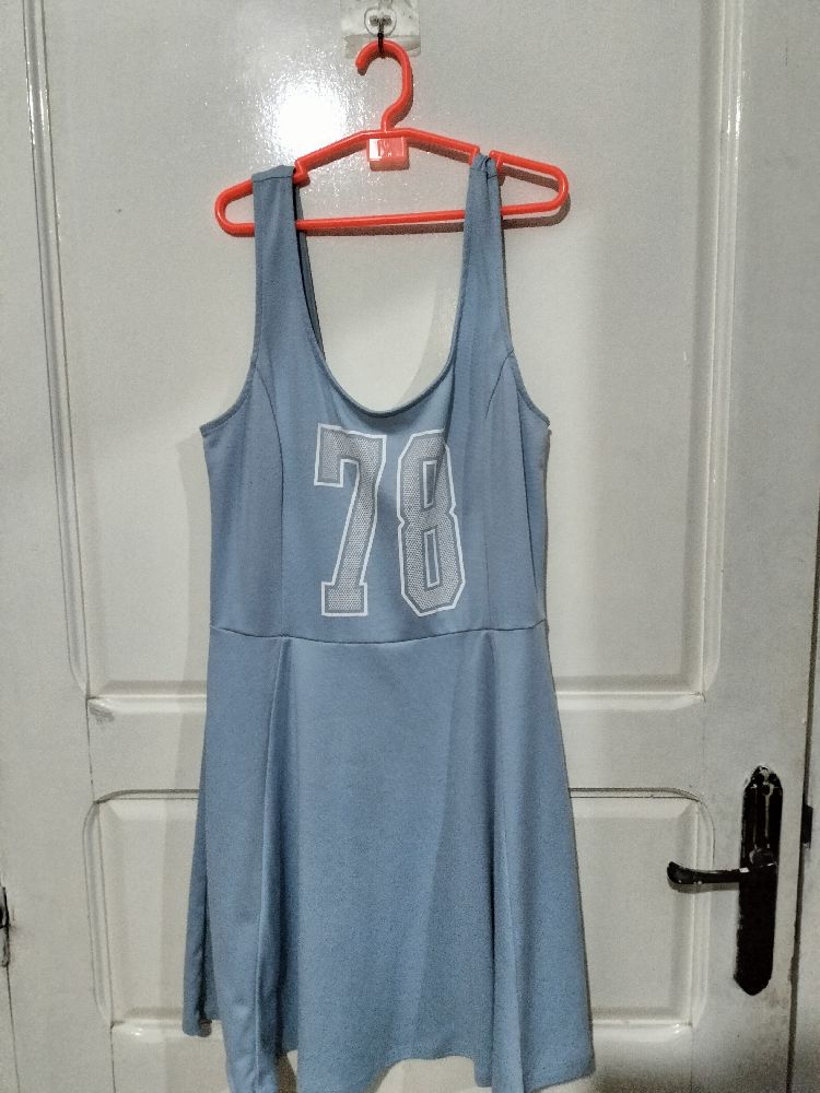 Robe style tennis ou paddle 