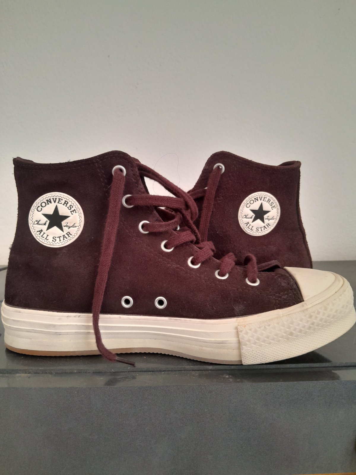 CONVERSE