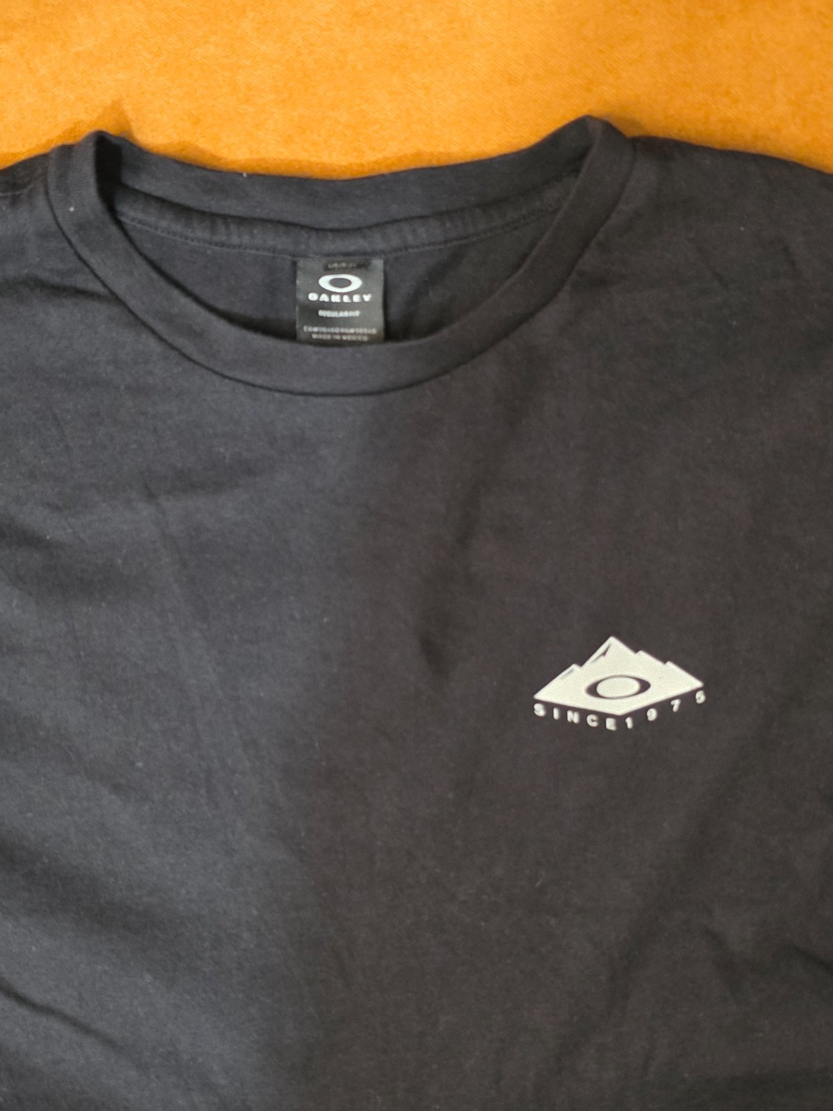 T-shirt Oakley 
