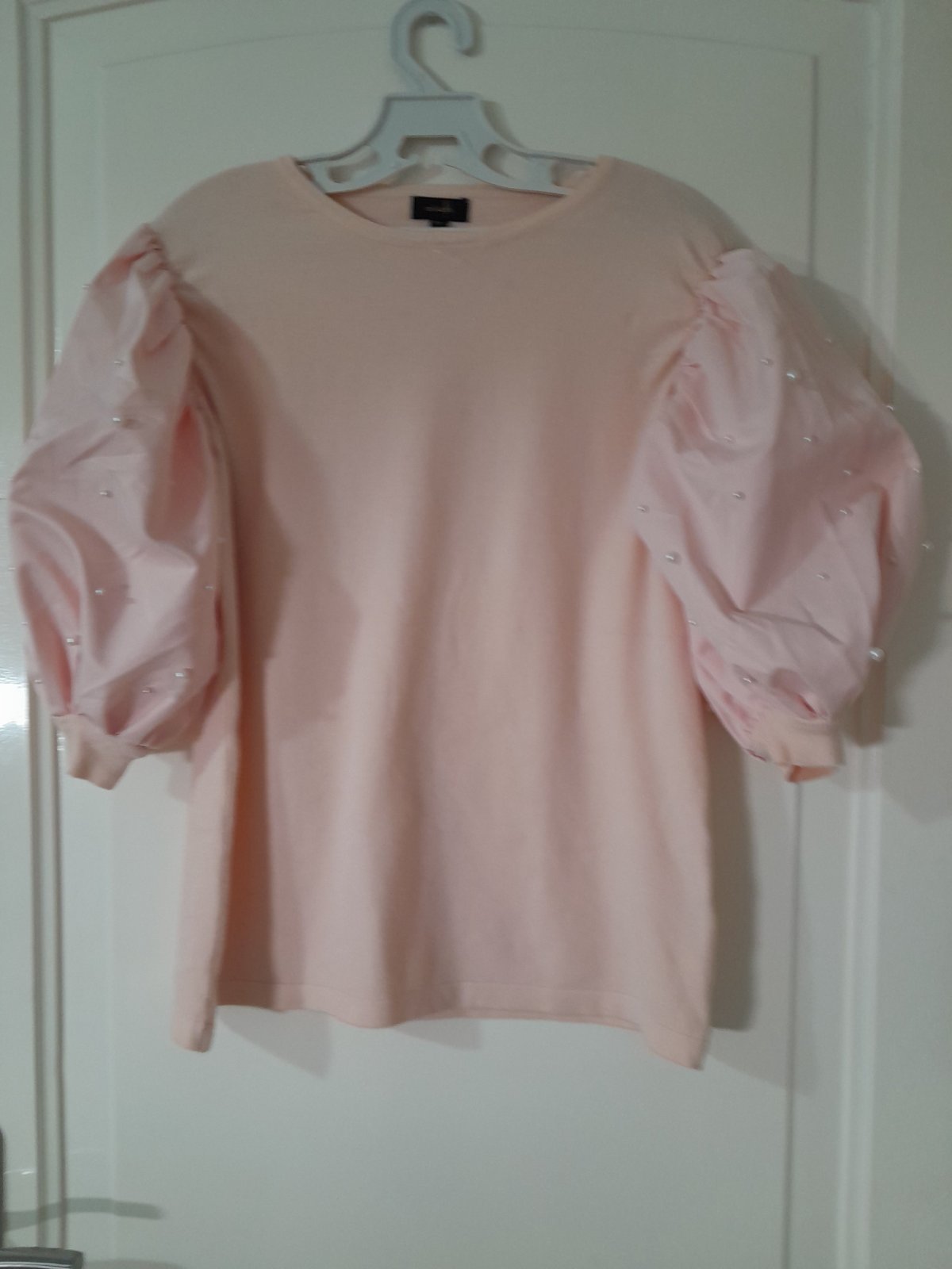 Pull en laine demi manche boufonnee tres chic 