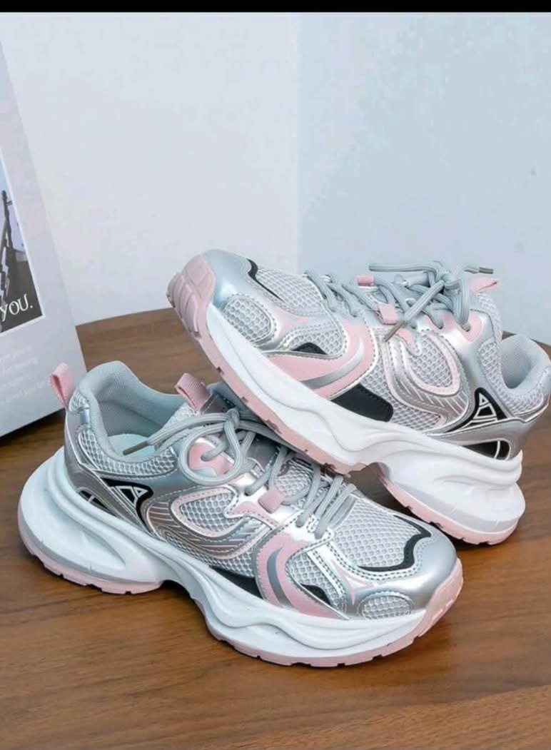Baskets épaisses de style Y2K (Dad Shoes)