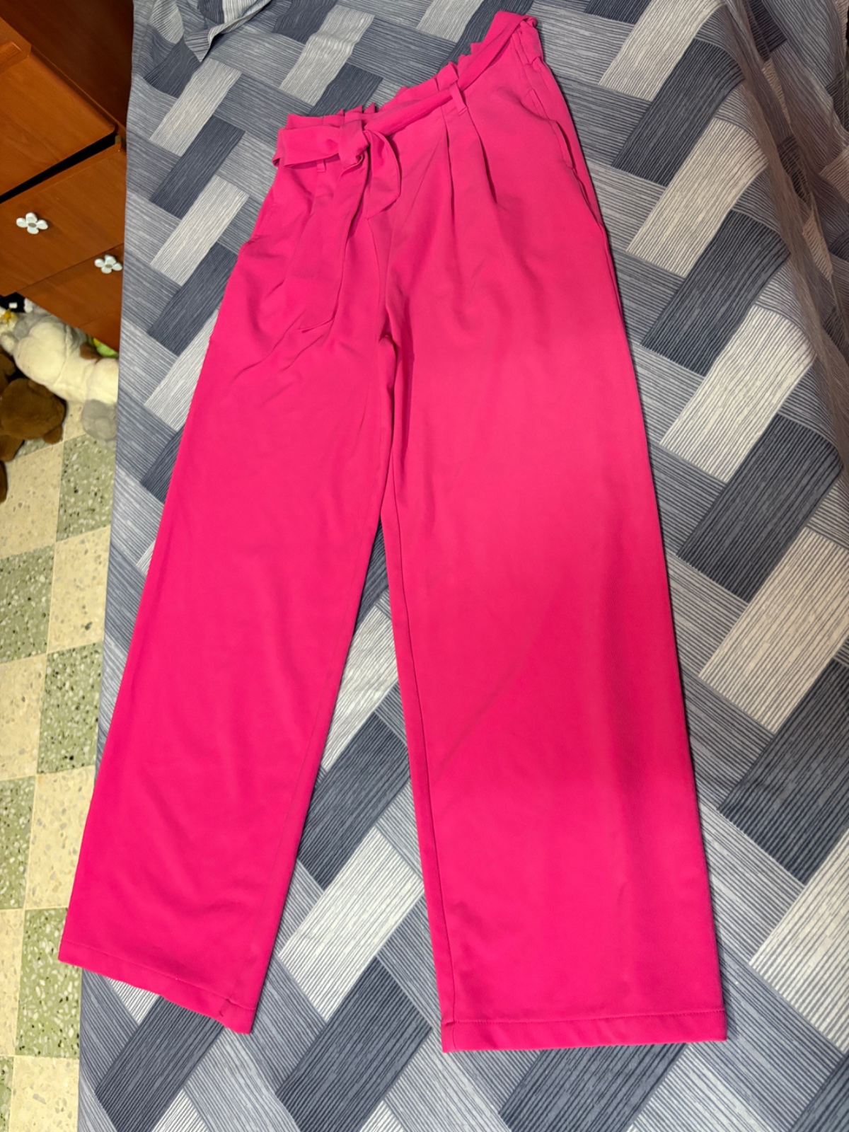 Pink pants 