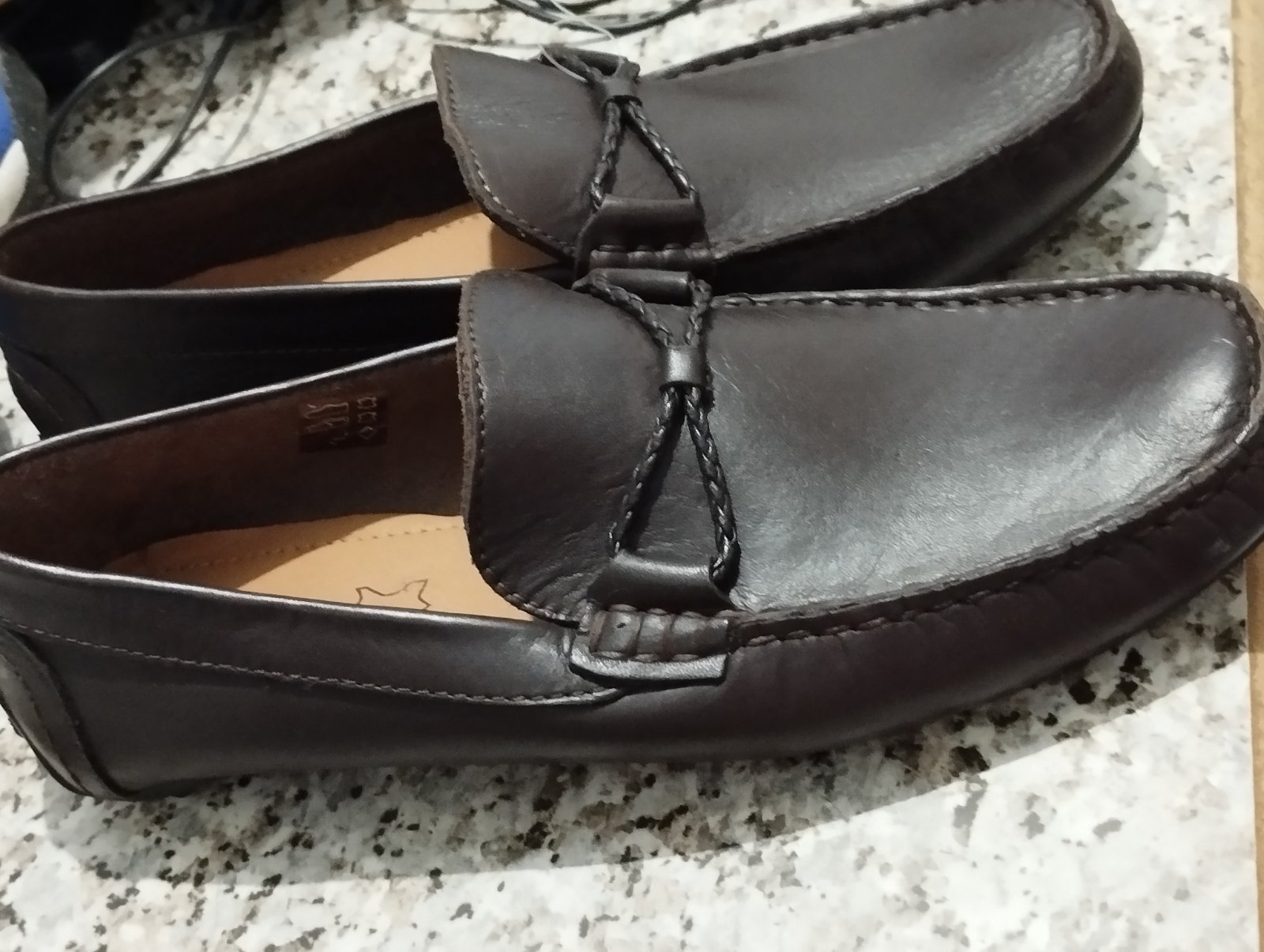 Mocassin importé Neuf jamais habillé 