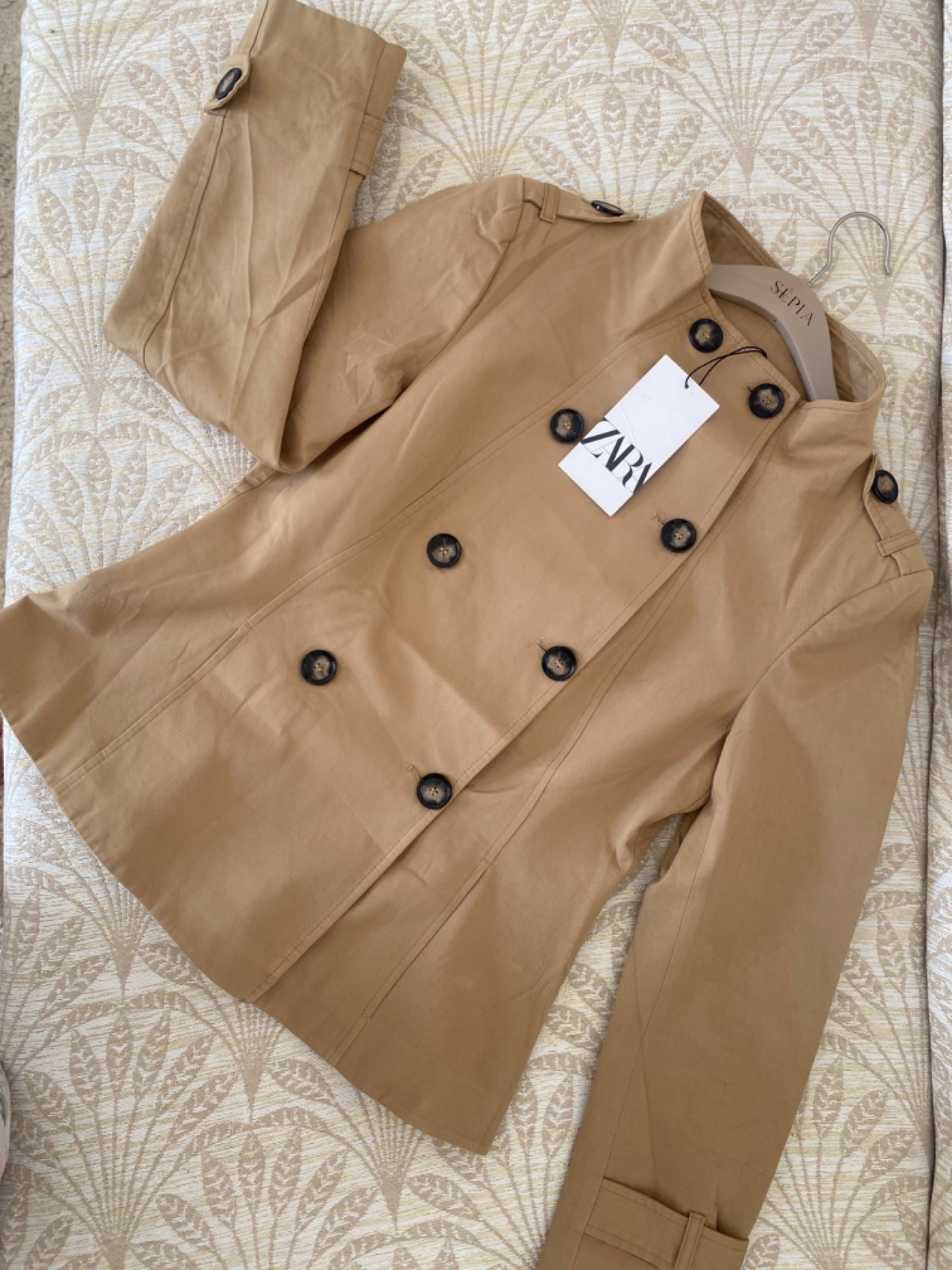 Trench court Nouvelle collection