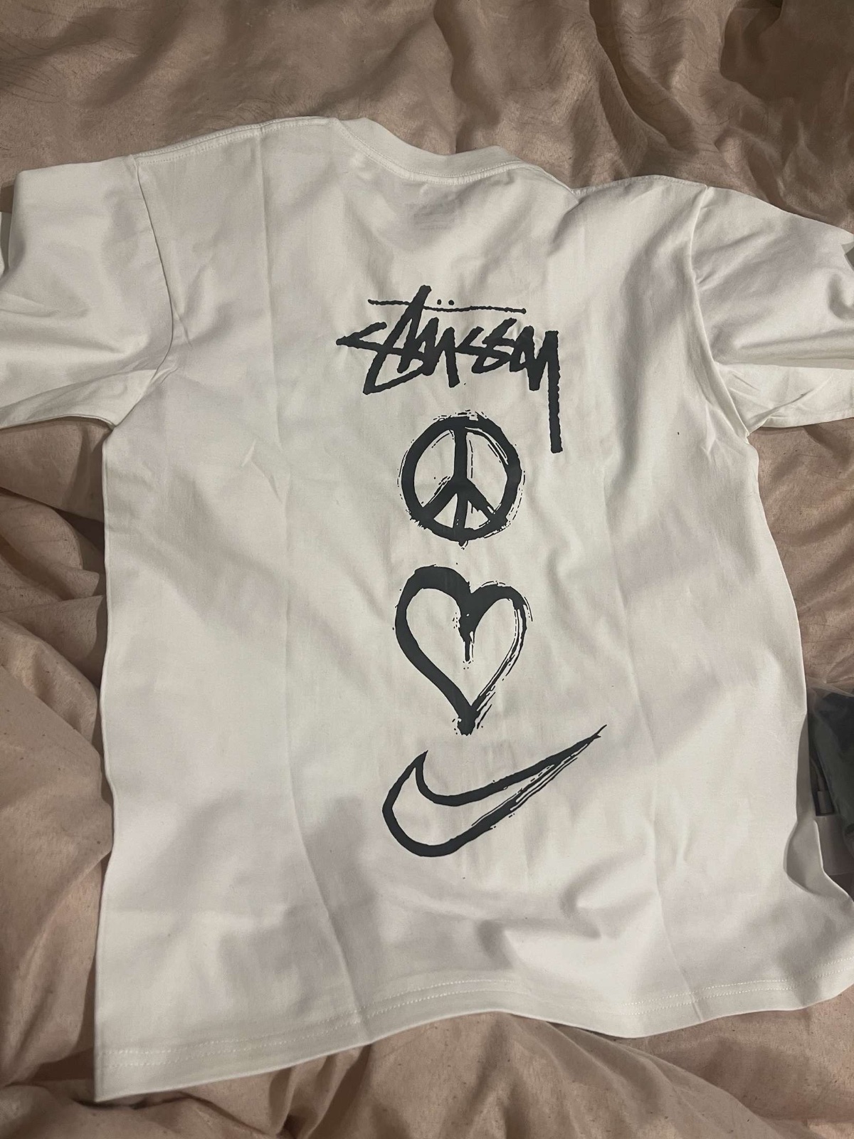 Tshirt stussy x nike