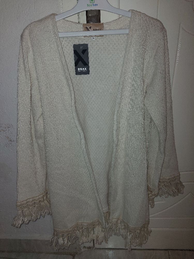 gilet en laine de taille M de la marque BRAX