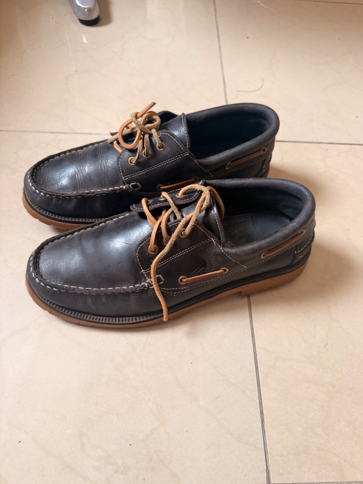 Moccassin cuir