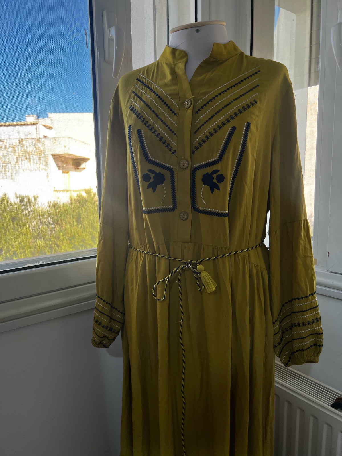 Robe vert moutarde 💚