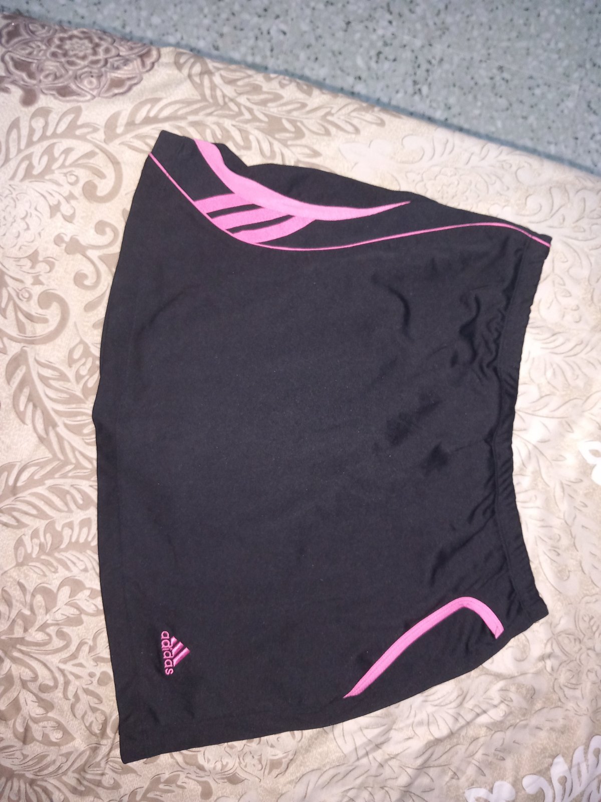 Jupe avec short attaché 