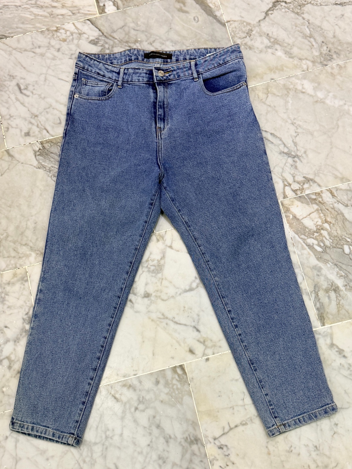 Un Djean Calvin Klein  