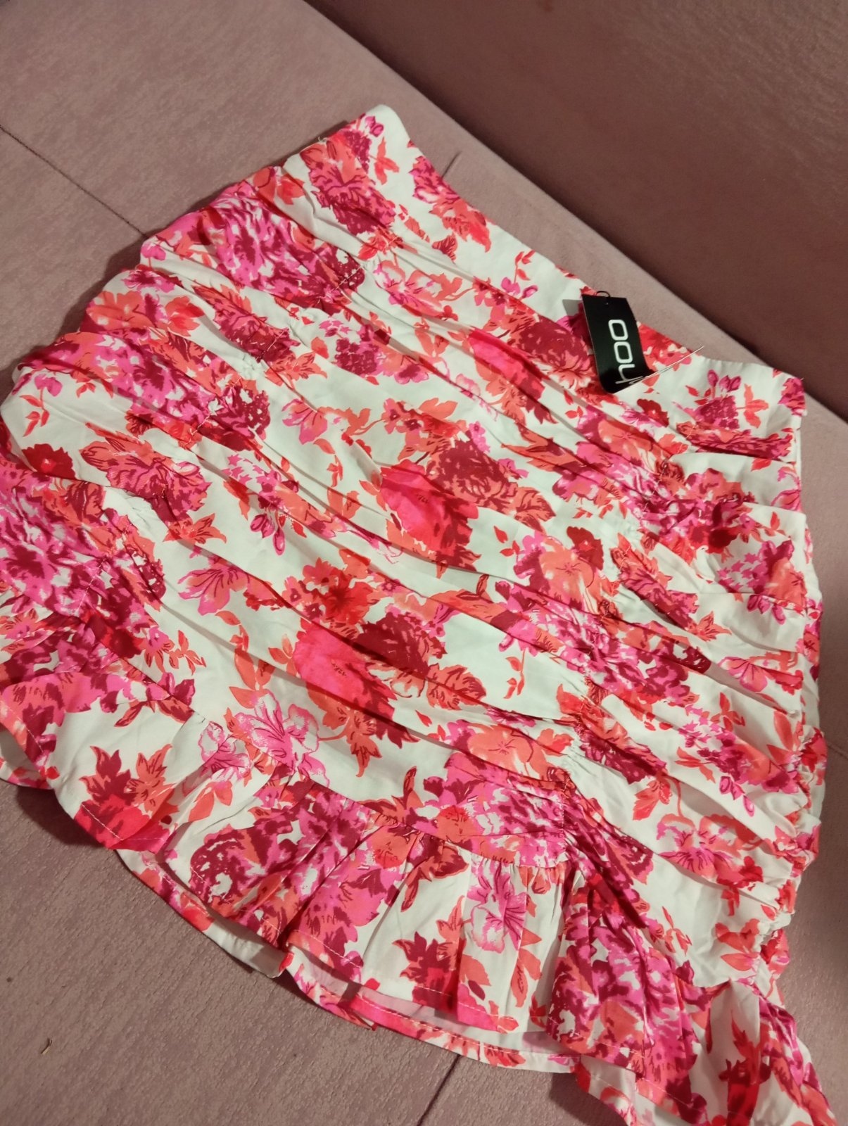 Jupe neuf mini boohoo 