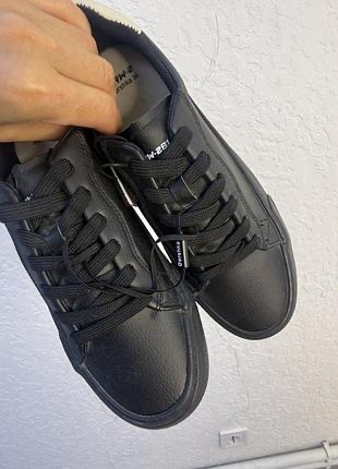 Des baskets Bershka parfaite état