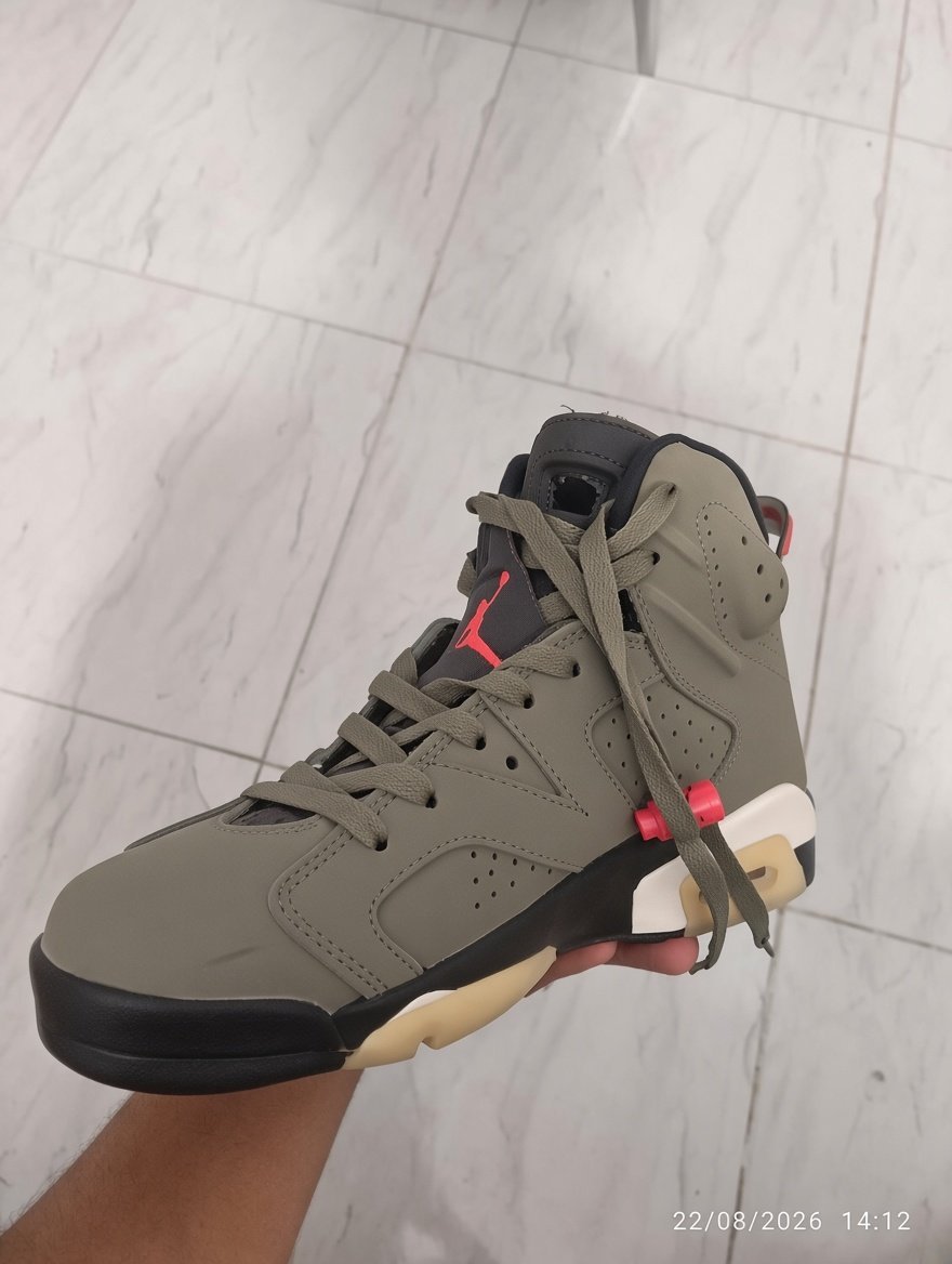 Travis Scott x Air Jordan 6 Retro “Medium Olive”