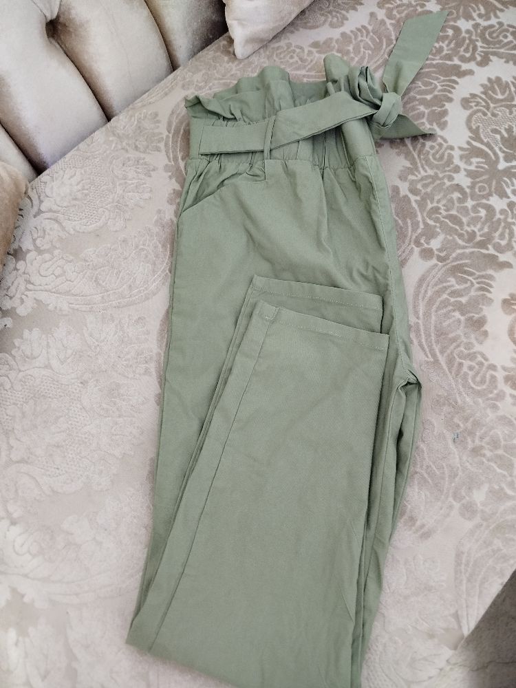 Pantalon neuf