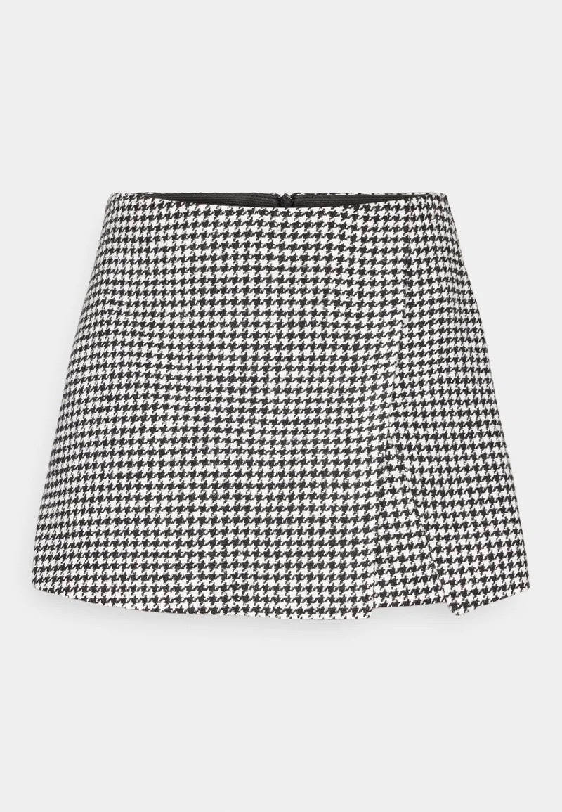 Jupe short noir et blanc