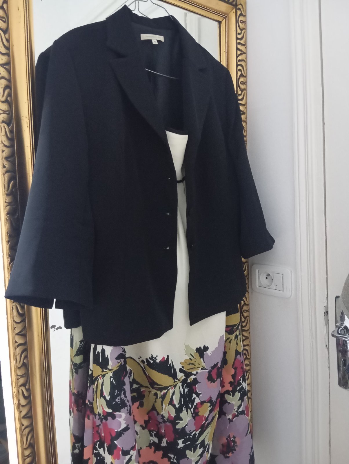 Lot de jup avec veste pour femme 