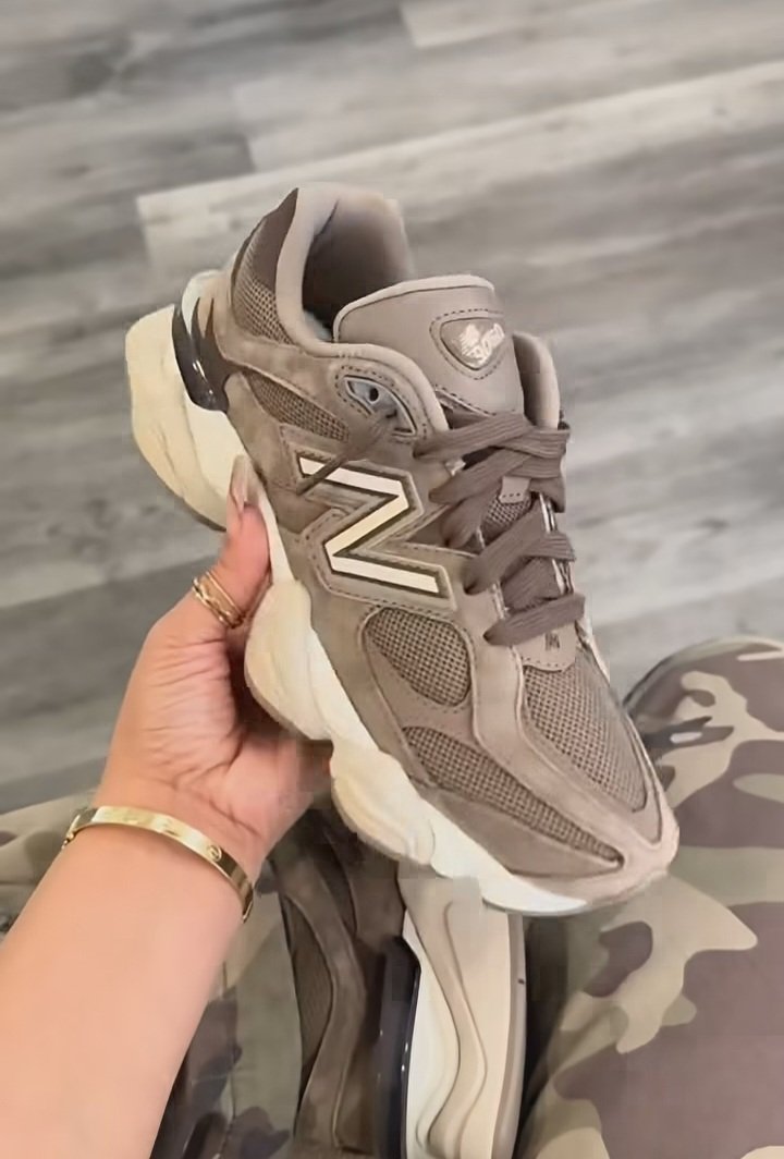 New Balance 9060