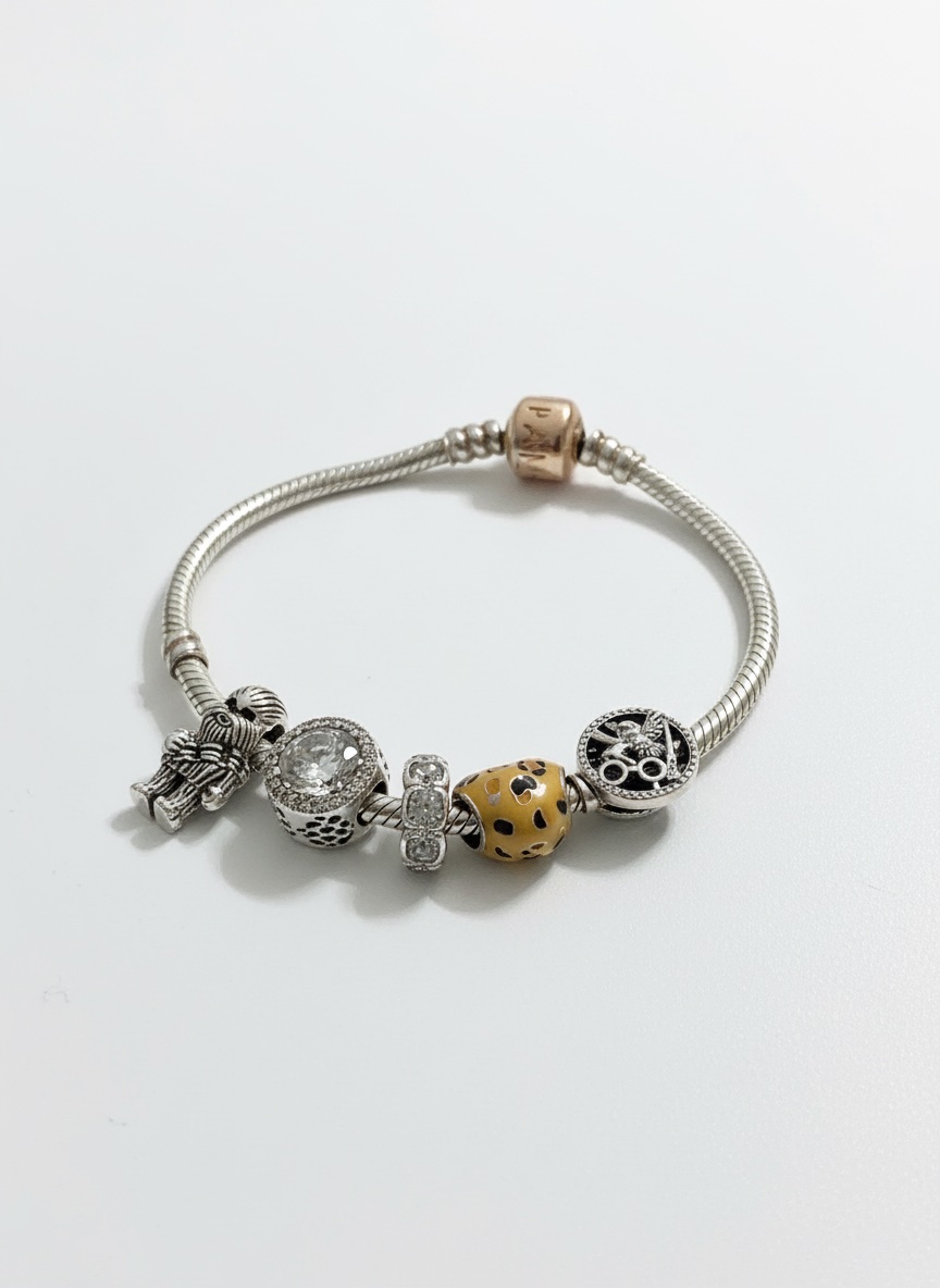 Bracelet Pandora authentique Neuf 18cm