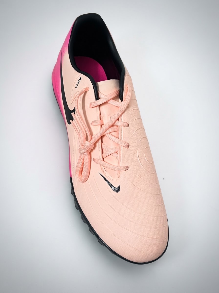Nike demi crampon original Neuf 