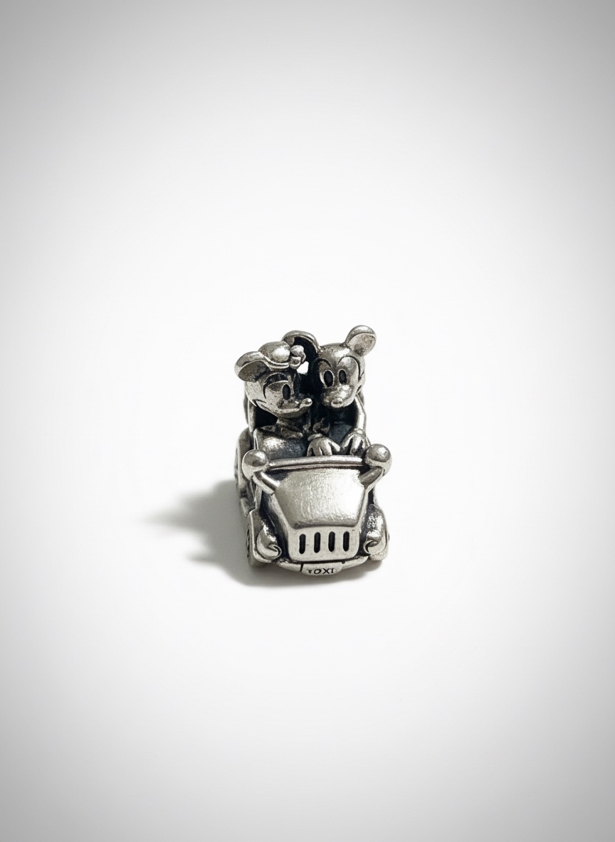 Charm Pandora