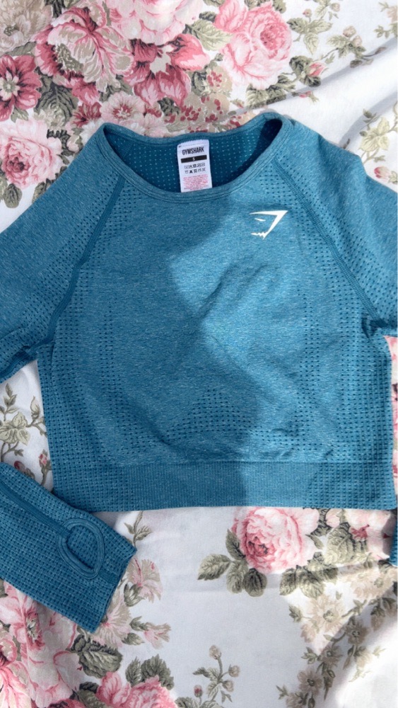 Gymshark pull 