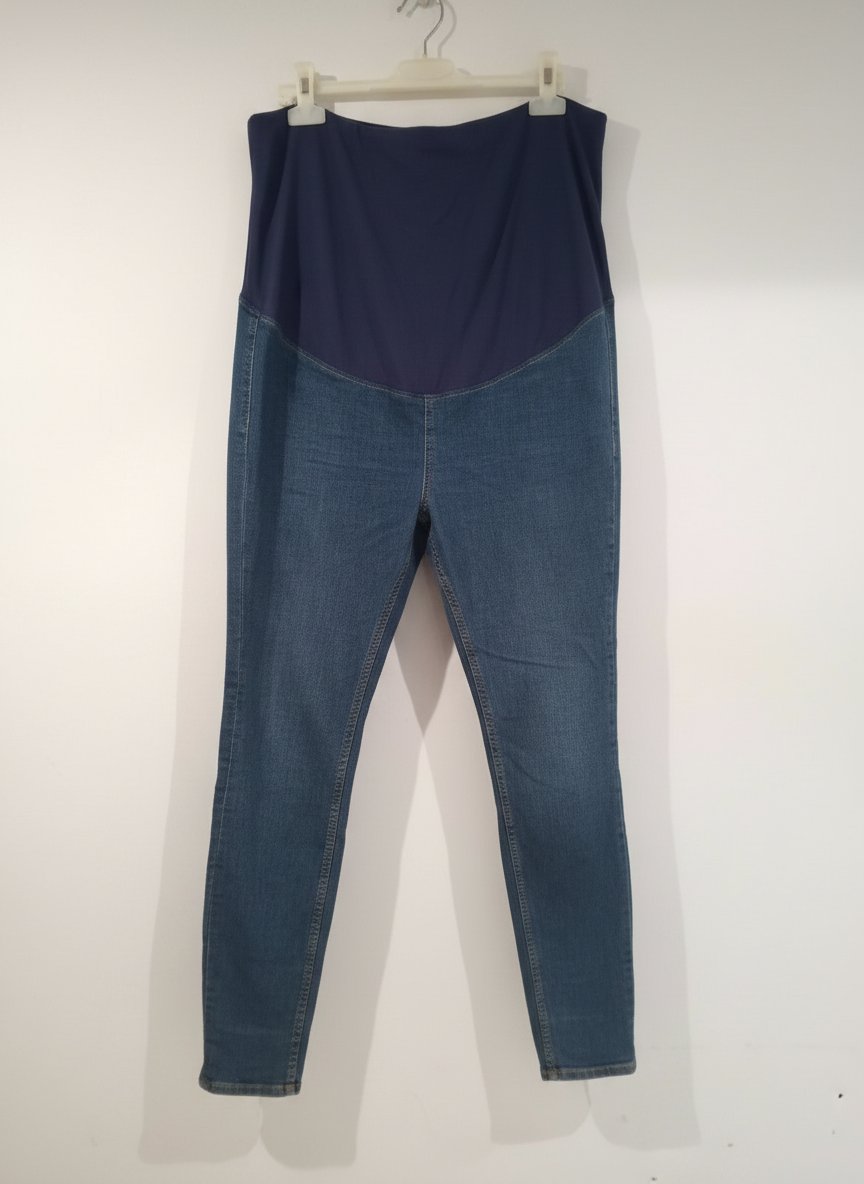 Pantalon de grossesse en jeans 