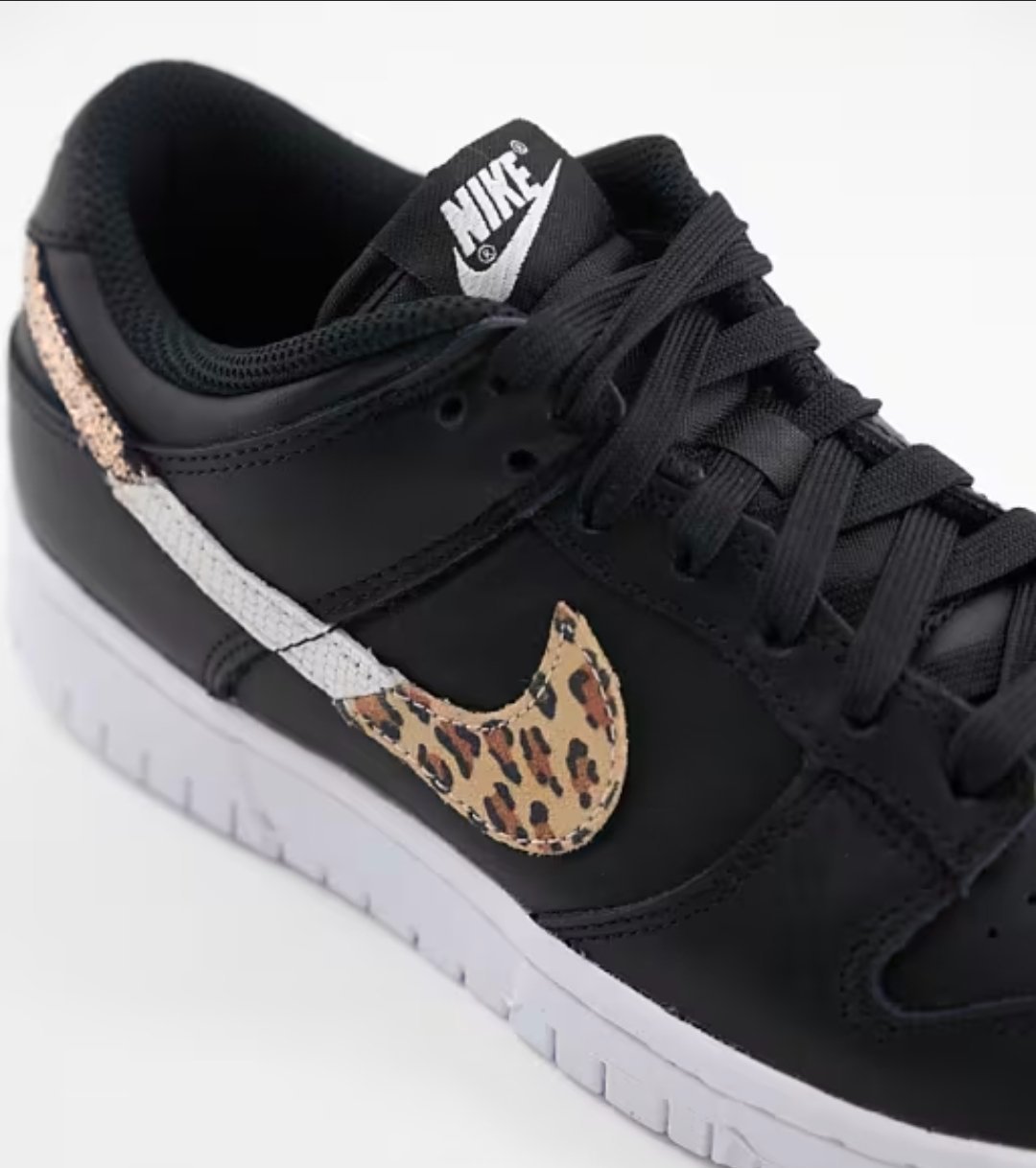 Nike Dunk Low SE