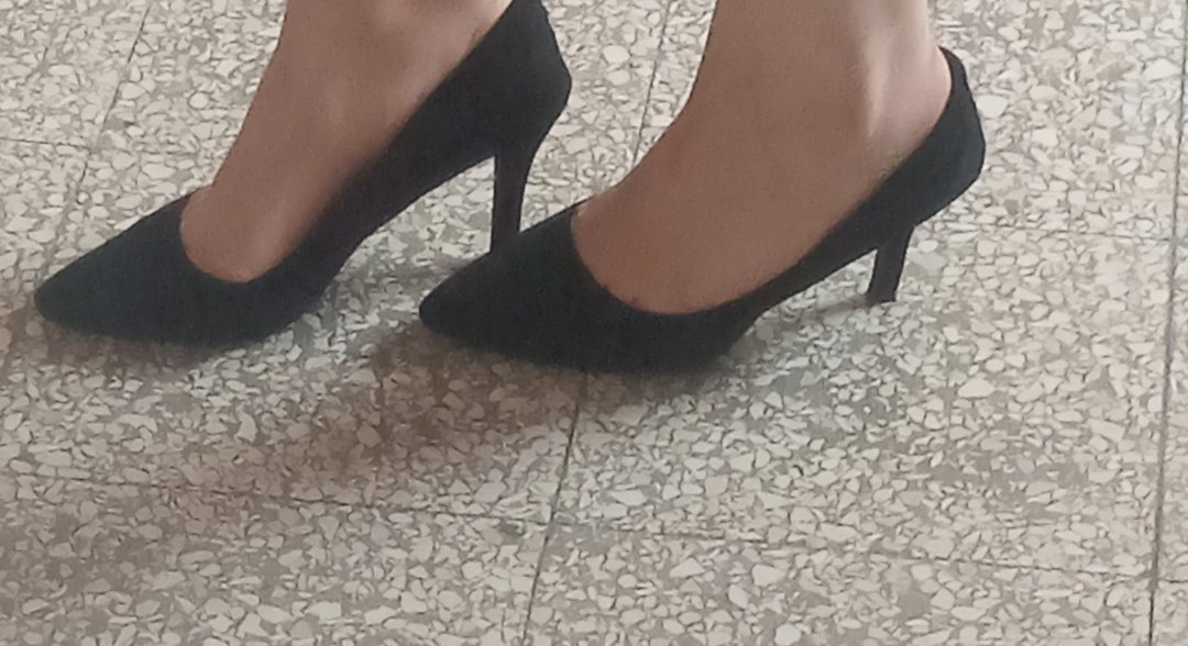 Escarpin noir dain 38