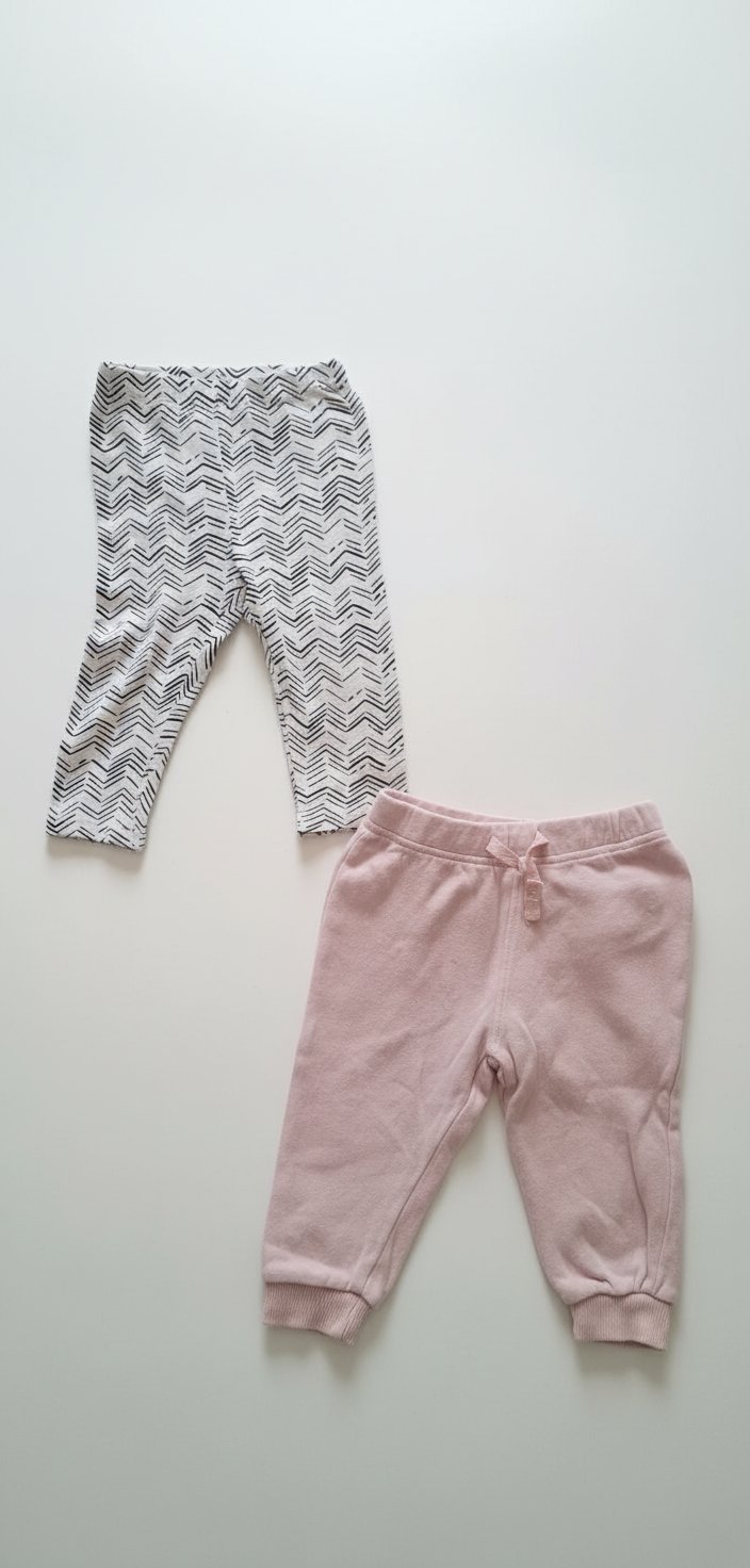 ​Lot de 2 pantalons bébé fille - Style et Confort taille 6- 9 mois