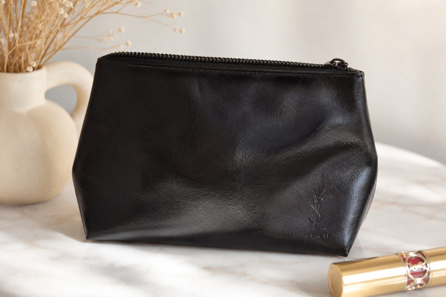 Trousse de maquillage Yves Saint Laurent authentique – Neuve ✨