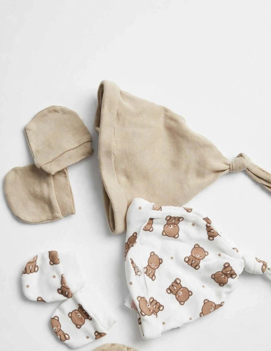 Lot bonnets & moufles bébé naissance de l🧸✨ tons beige et ourson tout doux