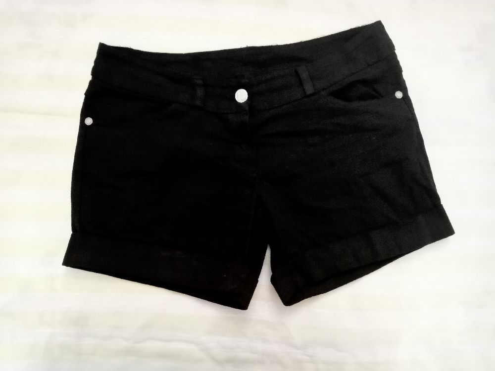 mini short noir 