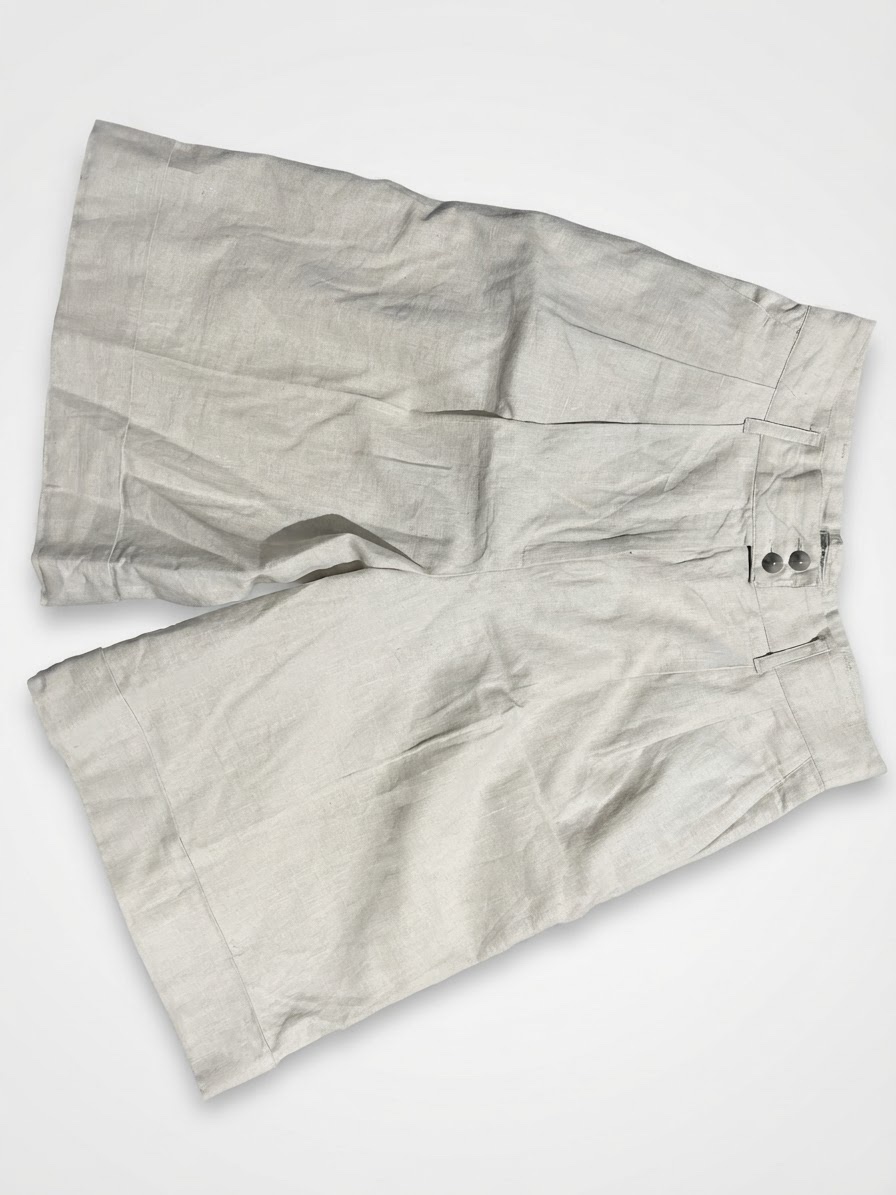 Bermuda shorts 