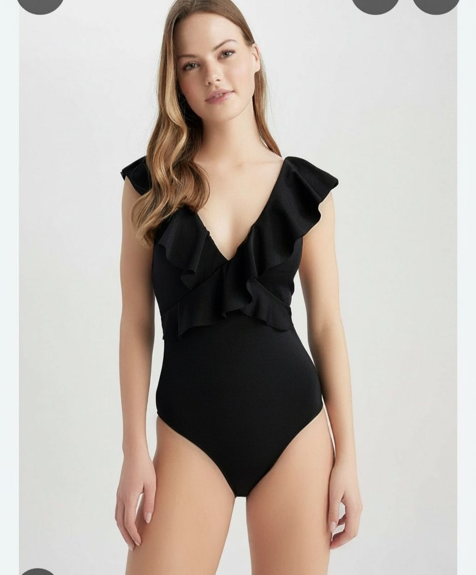 Maillot de bain tendance strass neuf avec étiquette taille L 