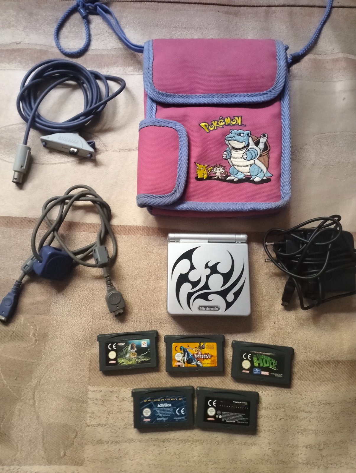 Gameboy Advance SP TRIBAL 