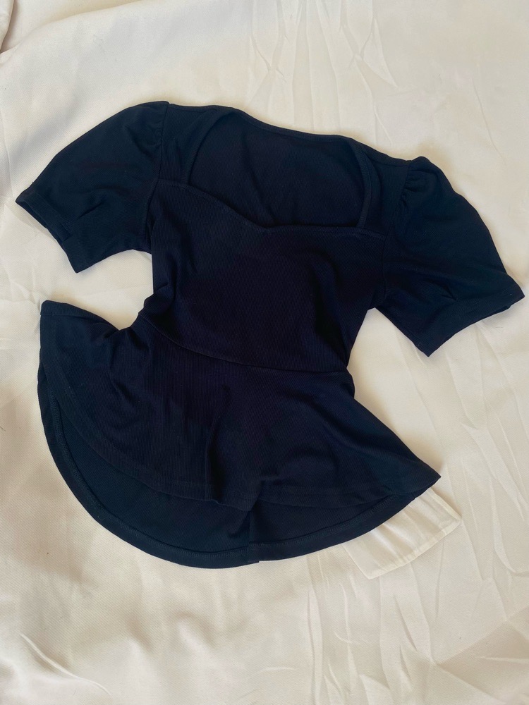 Pull noir