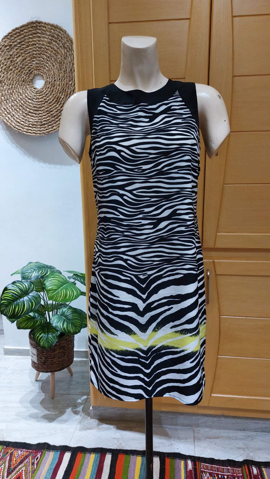 Robe courte à imprimé zébré