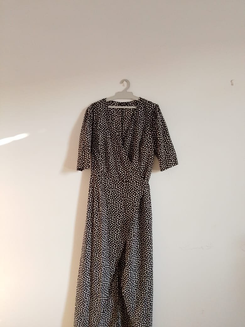 Liquidation sur les robes disponible 
