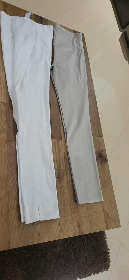 Deux pantalons Grossesse 