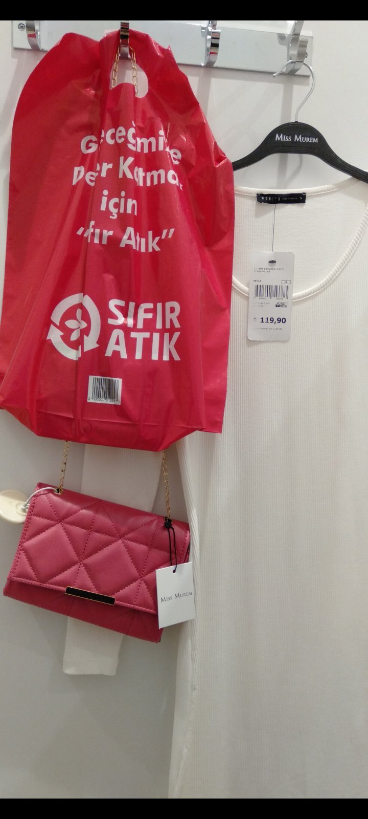 Sac rose porté que deux fois importer Turquie 